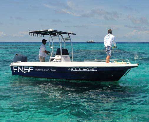 Great Barrier Reef couples’ fishing adventure